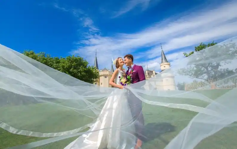90后个性婚纱照,给你与众不同的风格