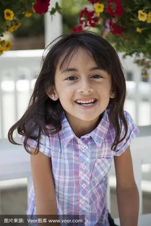 可爱的6岁小女孩