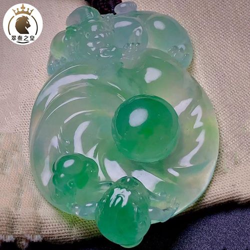 翠秦之皇招财进宝玉雕大师加龙雕刻 天然翡翠a货缅甸玉石冰透细腻