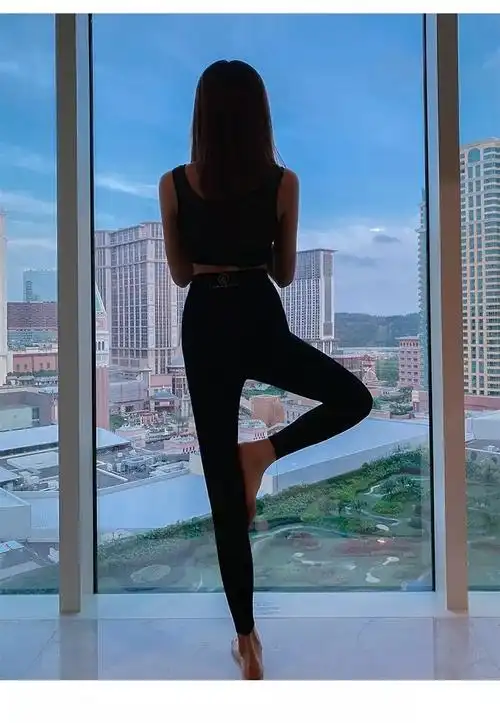 你瘦腿总是不成功是因为没碰见这位腿部整容大师