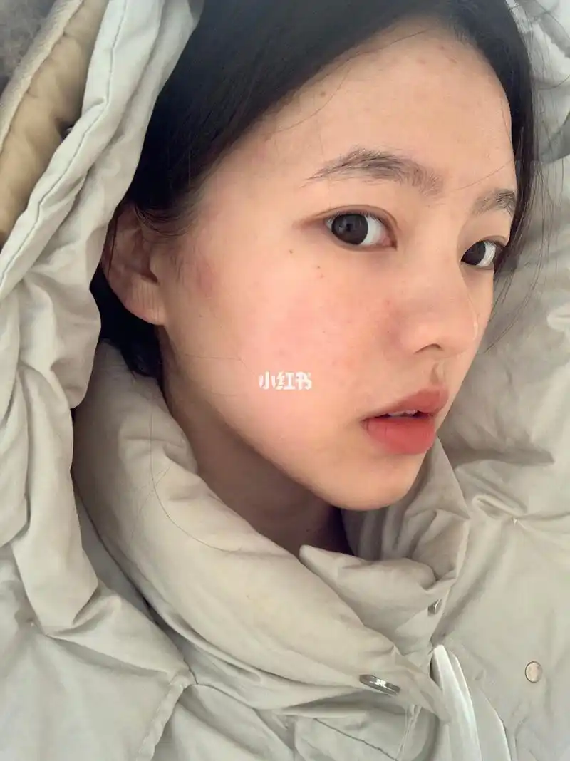 卡拉泡泡维他命海试色 vitamin sea 今天过敏了 没办法化妆_彩妆_美妆