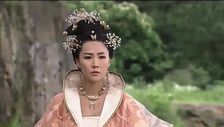 白雪雁痴迷杨戬误会毁贞节,赵公明花言巧语骗白雪雁