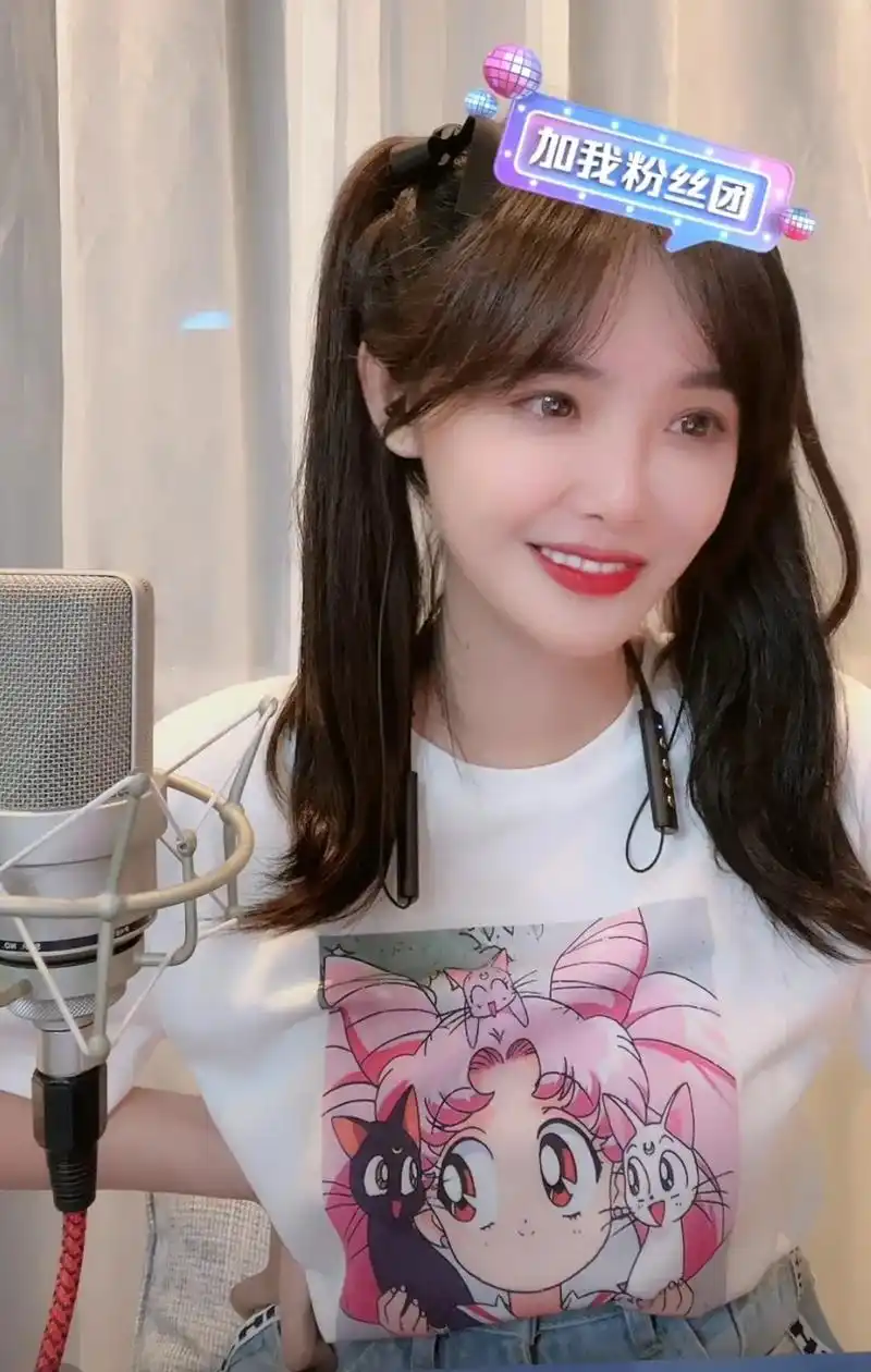 朱容君-兔子牙 提前祝牙牙生气快乐,要开心啊90#兔子牙5 - 抖音