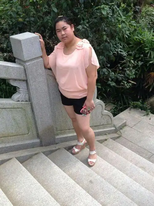 26岁离异女征婚照片(id:70651786)_贵州贵阳征婚交友_珍爱网