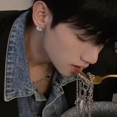 标签:霸气,帅哥,超酷