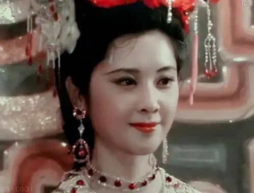 《西游记》最美男替身,穿上女装演了一集"玉兔精",却没人发现