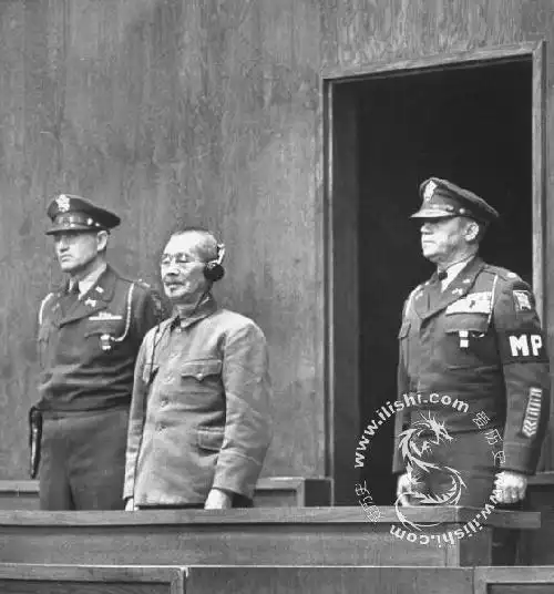 东京大审判日本甲级战犯东条英机受审