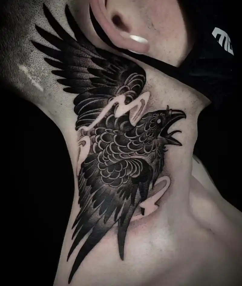 乌鸦纹身|这8个纹身位置超适合暗黑纹身