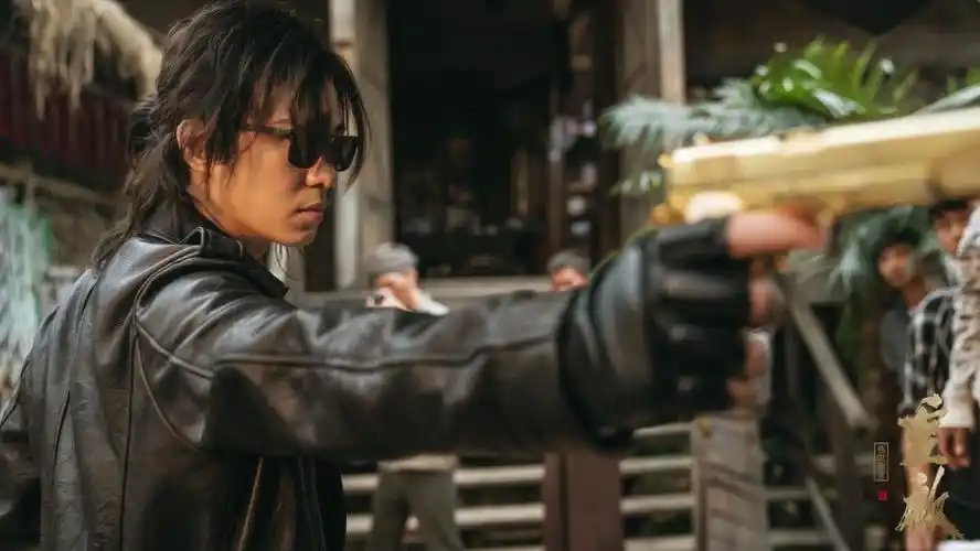 陈楚河版黑眼镜惊喜满满 偶像剧感情线难掩角色高匹配度