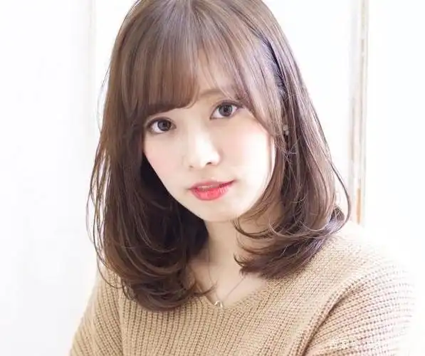 适合四十岁女人的发型,第一类减龄,第二类成熟,第三类之行优雅