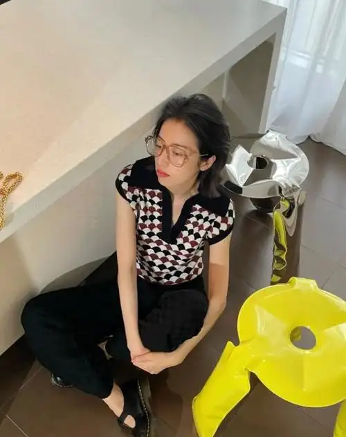 人间种草机周雨彤