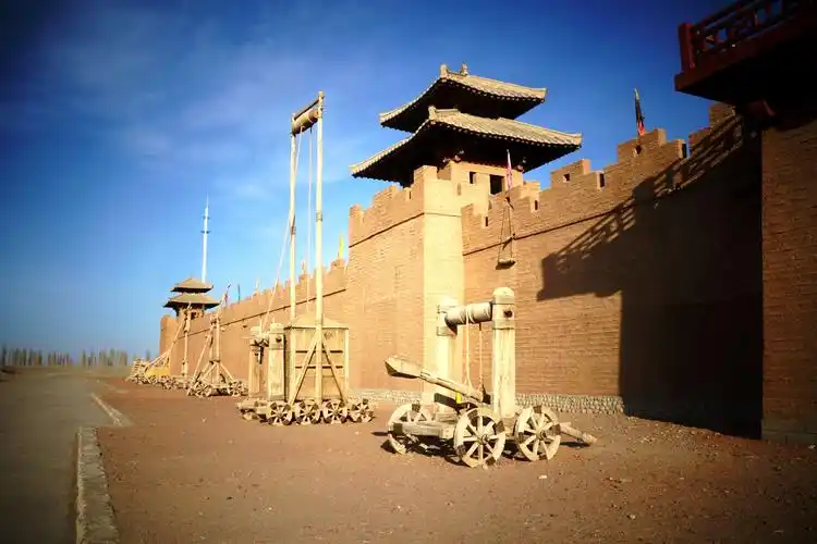 西出阳关无故人上一句西出阳关无故人是什么句