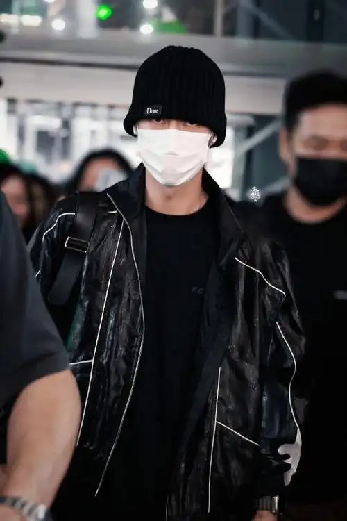 王一博##王一博巴黎时装周