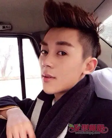 社会小伙飞机头发型 混社会青年头型