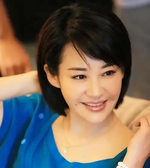 为什么54岁的许晴仍然单身她坦然承认如果他还在我肯定会嫁