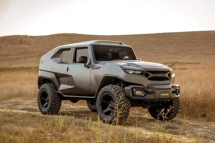 深扒世界末日专用防爆suv:近90万的北汽bj80果真是国产车的骄傲