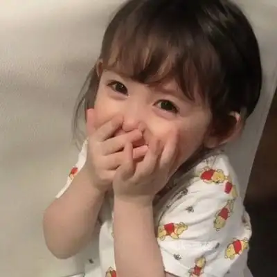 高清超火的卖萌可爱小女孩头像图片