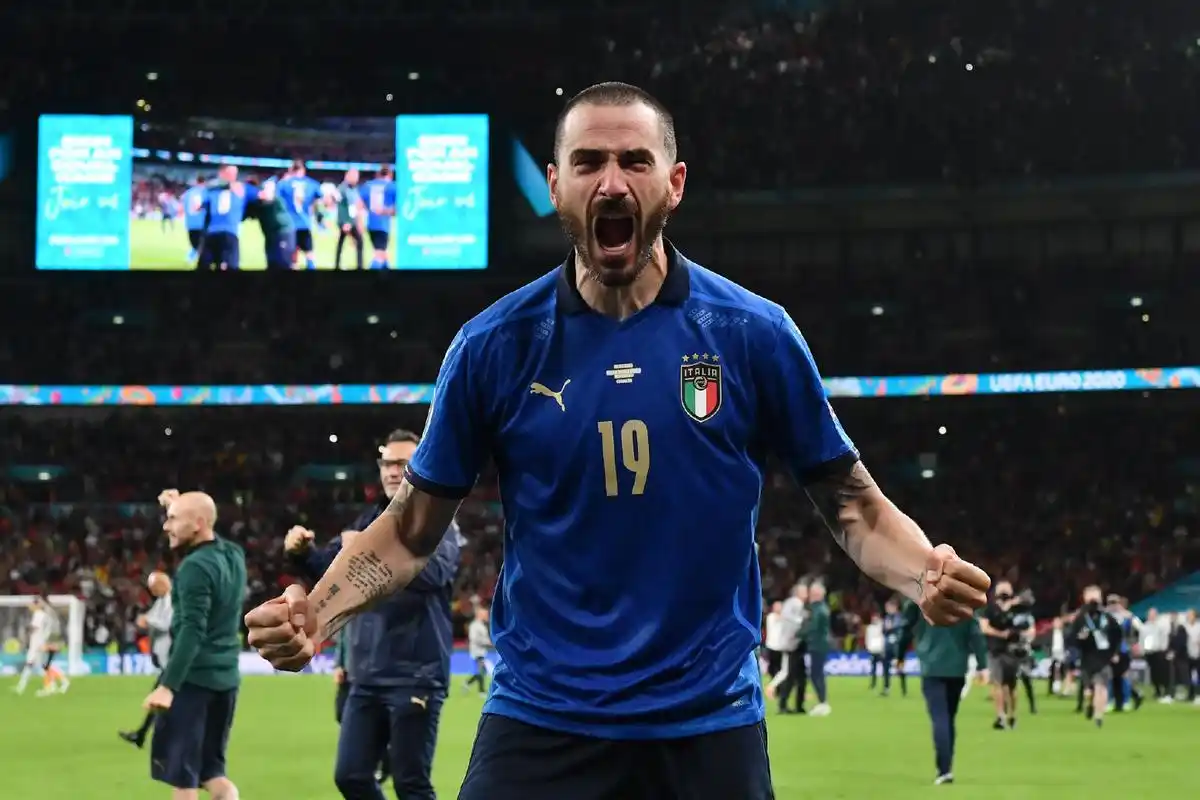 意大利球员在欧洲杯出场次数博努奇17布冯17基耶利尼16