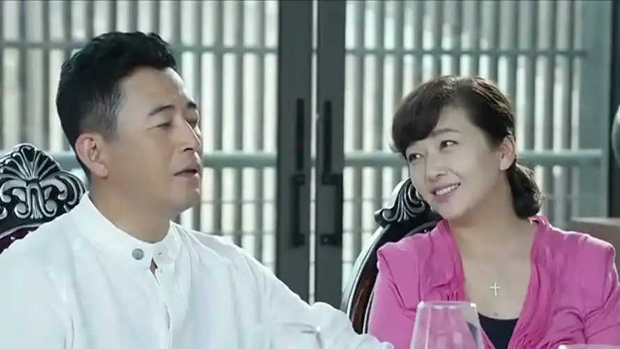 婚姻时差吴婷启程回加拿大与李海依依不舍