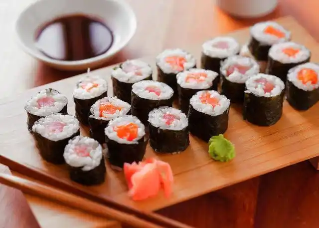 细卷寿司