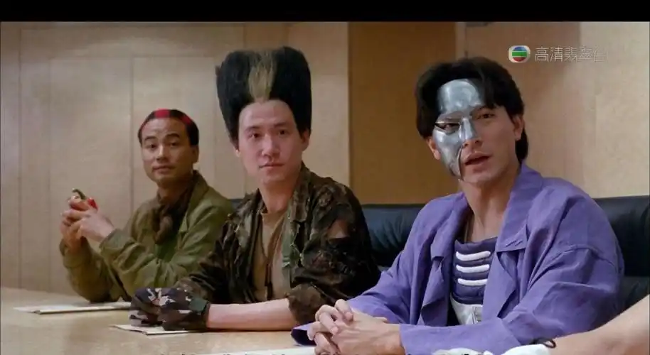 本片的最大亮点莫过于是张学友,其回头率爆棚的"扫把头"引爆笑点