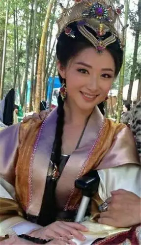 涂黎曼 《封神英雄》邓婵玉