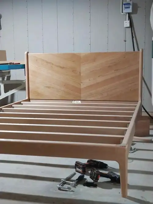 鱼骨拼靠背原木床