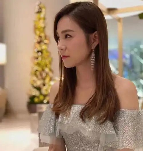 升级当女主!tvb小花梁茵获赞专业,因《爱回家》anita形象入屋