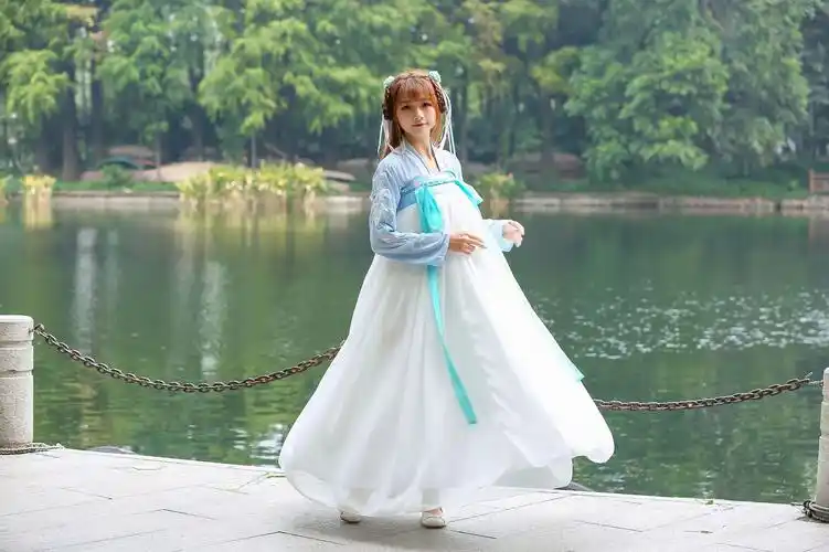 汉元素襦裙日常汉服民国学生班服古风改良女装古装中国风春秋套装