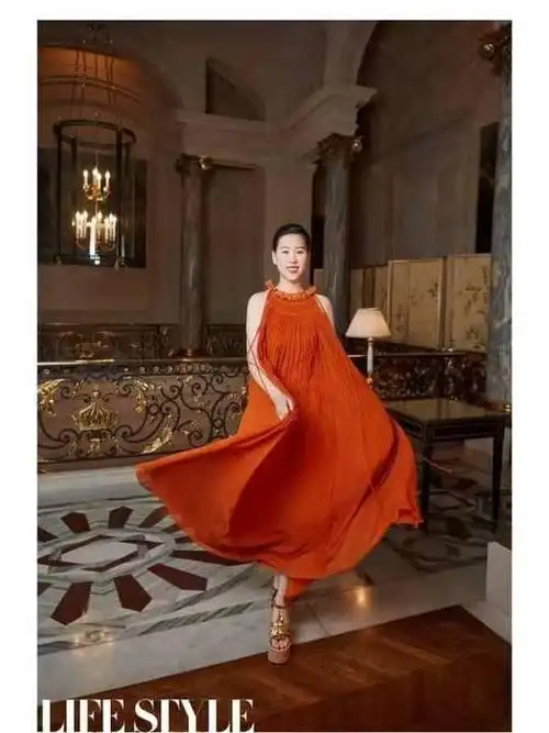 著名歌唱家廖昌永携女儿廖敏冲推抗疫公益歌曲《人间星河》