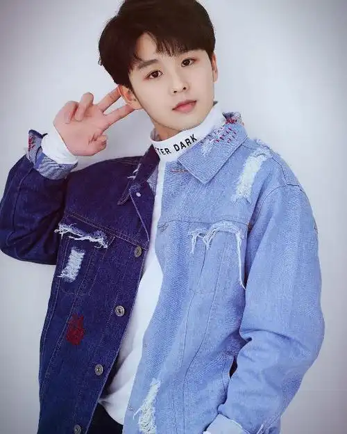 徐浩(艺人) 简历 - 名人简历