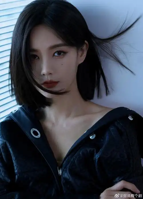 李一桐小野猫妆造