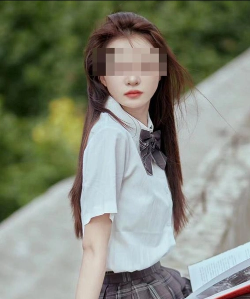 退押金被房东羞辱后喝农药自杀女孩抢救时房东来短信是你该道歉