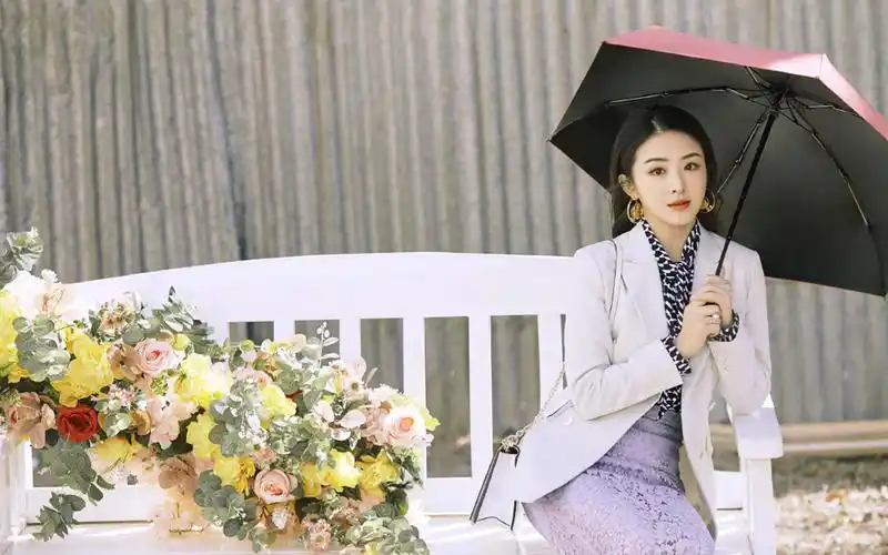 张含韵时尚魅力写真图片桌面壁纸