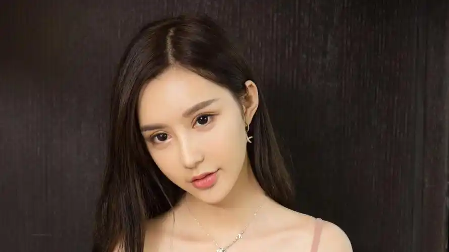 安柔长发美女4k壁纸