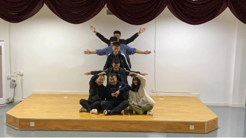 建筑工程系:学生干部团体辅导,构筑团结协作桥梁