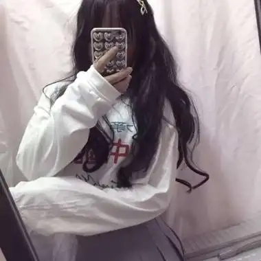 qq头像女生拿手机挡脸霸气高清霸气的qq头像女生手机控挡脸图片