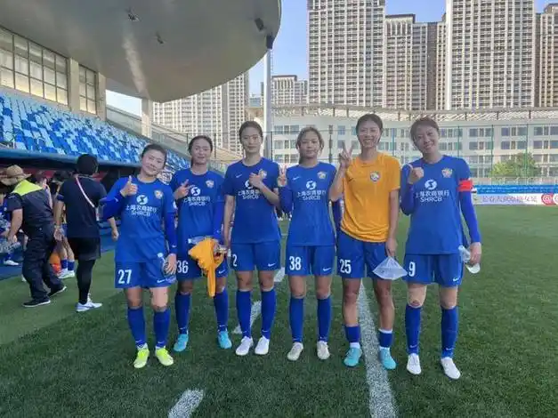 多点开花上海女足70大胜大连人女足