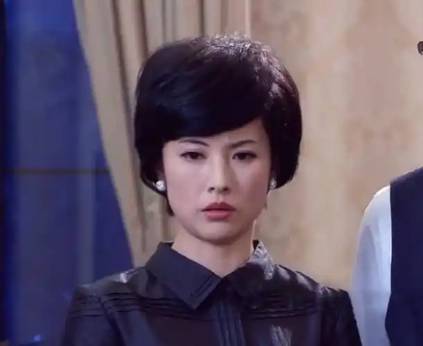 《 a target="_blank" href="/item/璀璨人生/6111367" data-lemma