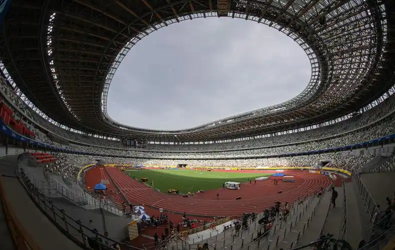 (3)田径——东京奥运会主体育场举行首场正式田径比赛