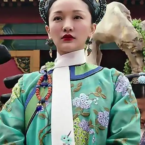 新如懿传古装周迅同款服装女中国风宫廷满族格格装清宫服装高端女