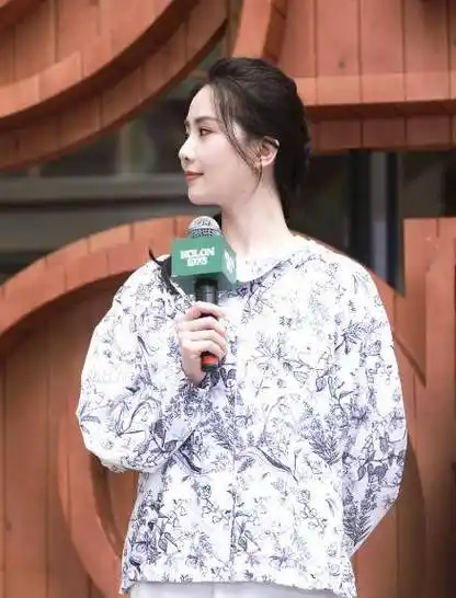 刘诗诗年龄和个人资料(36岁刘诗诗现身上海)-流速屋