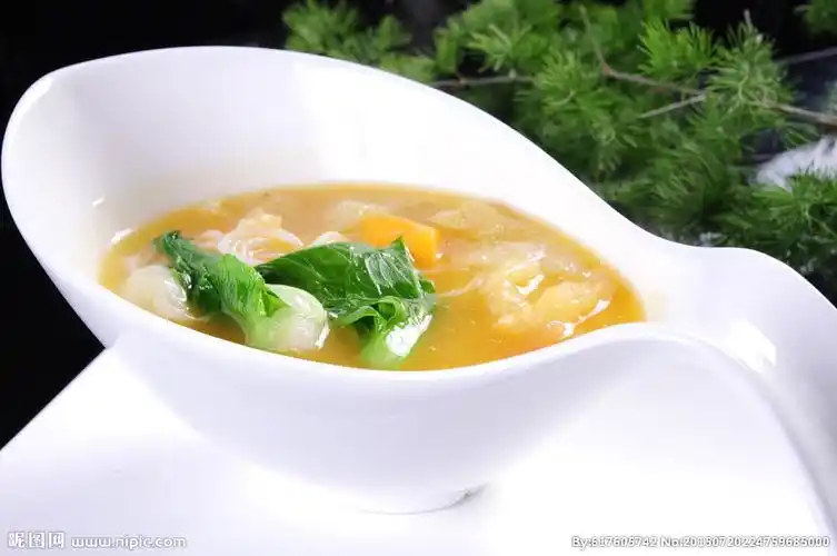 泰国木瓜煮鱼肚图片