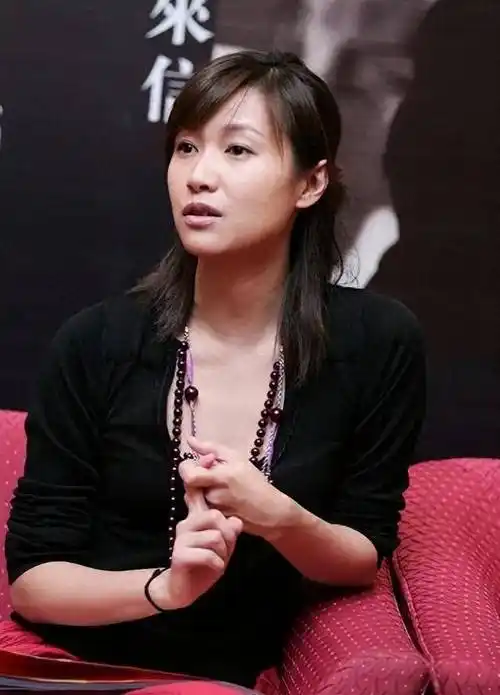 从19岁起男人不断,49岁还没玩够,"风流才女"徐静蕾现形记_李亚鹏_王朔