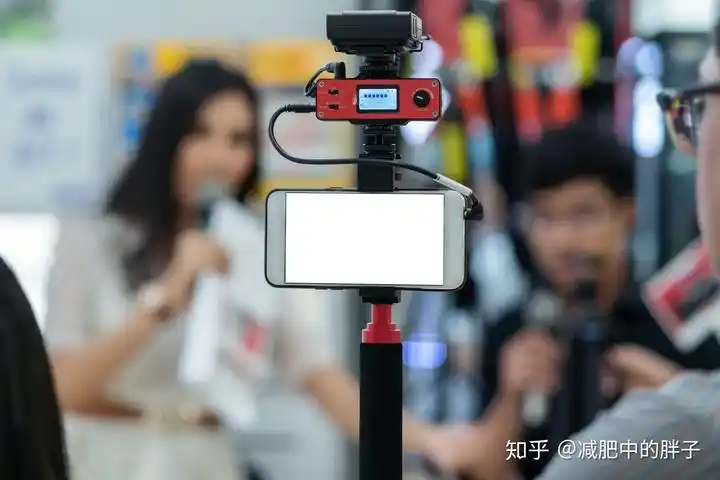 看完100场抖音网红直播之后总结8大直播话术