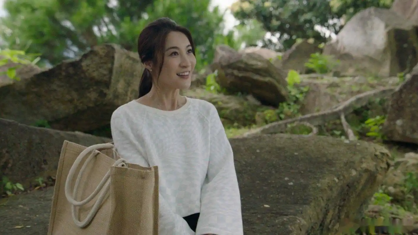 tvb视后林夏薇高调分享喜讯与大十多岁富贵老公结婚近十年未育