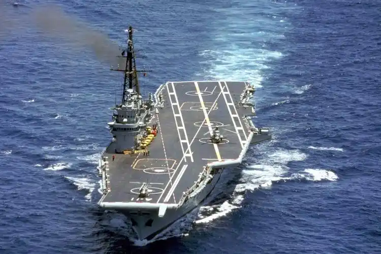 曾被冠以少数装备有航母的国家之一,巴西海军航空母舰的那点事