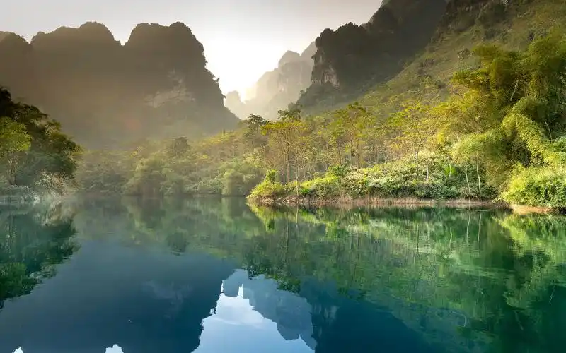 唯美迷人山水风光图片桌面壁纸