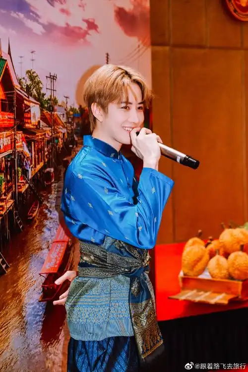 2023上海泰国节要来咯发布会现场泰国人气男星@mikeangelo吴翊歌引起