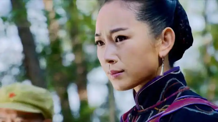 黑狐之风影:国民党女特务跳河逃跑,石莉无可奈何,只能无功而返_网易